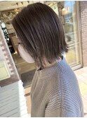 ミニボブ×アッシュベージュ