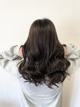 ヘアハウス ルアナ(Hair House Luana by NYNY) ベース暗めのハイライト☆