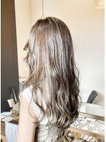 ホンネ(honne.)&nbsp;ミントグレージュ×ハイライト