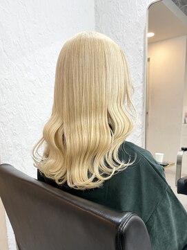 ミーム 原宿 表参道(meme) ◎ブロンドヘアダブルカラーハイトーンカラーケアブリーチ#原宿