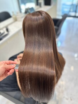 LAPISUTA 門前仲町 ヘアエステプレミアム【髪質改善美容院LAPISUTA門前仲町】