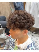 スペインカール　ブラウン　海外風　メンズパーマ