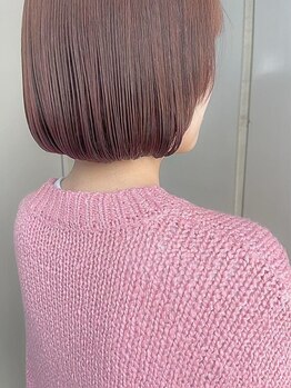 バズ ビー(BUZZ Bee)の写真/【NU茶屋町1分】大人女性が悩む白髪は白髪ぼかしが◎垢抜け感のあるスタイルに大変身♪ハイライトプラスも!