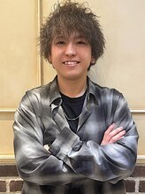 リアラバイアルティナ 船橋店(Liara by artina) 花井 翼