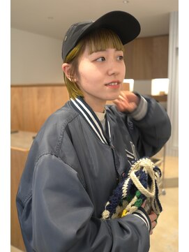 ラビリンス(Labyrinth) roots color /mini bob