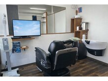 ヘアースタジオサーティーン(Hair Studio Thirteen)