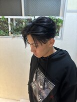 ロマンヤカタ ファース(ROMAN YAKATA fars)&nbsp;前下がりセンター分け　上窪　3/25