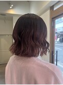 ハイライト×ピンクブラウン×切りっぱなしボブ