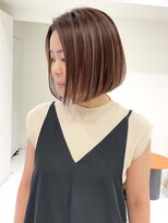 アマレット(Amaretto)&nbsp;【大人ボブ・白髪ぼかしハイライト】