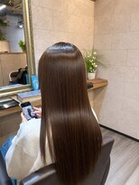 モニカ 新横浜店(Monica)&nbsp;【髪質改善×艶カラー】思わず触れたくなる、うるツヤストレート