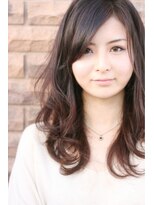 ネオス(neos)&nbsp;[neos]　 顔型に似合わせるスタイル　小顔セミロング