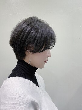 ピエドプールポッシュ(PiED DE POULE POCHE) 暗髪ハンサムショート!