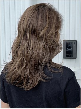 美容室 エルミタージュ シエル(Hermitage Ciel) ハイライト&ローレイヤー