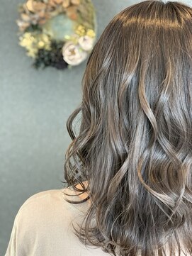 カフネ(KAHUNE) 【TREATMENT】ツヤツヤトリートメント