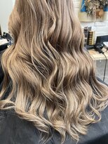 パーミル ヘア クマモト(permille ‰ hair Kumamoto)&nbsp;透明感ハイトーンベージュ/ルミエールジンジャーカラー/うる艶髪