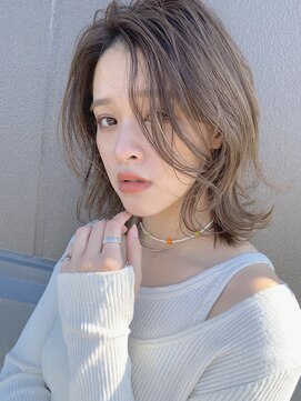 ラボヌール ヘアーウル 春日部西口店(La Bonheur hair heureux) くびれミディアム