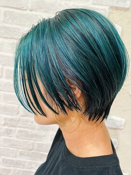 ラルマミット(lalma mit) 【クールショート】逆転の発想小顔スタイル【lalmamitサトウ】