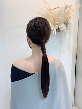 レア(Le'a) ローポニーテール