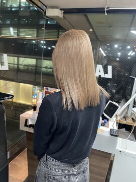 ラフ(LAFF) #バレイヤージュ#グレージュカラー#ボブウルフ#ココアベージュ