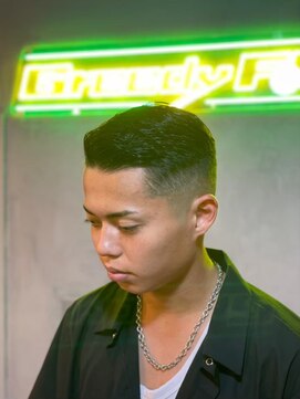 グリーディーフォックス 三軒茶屋(GreedyFOX) 波巻き/マッシュパーマ/ウルフ/ハイライト<理容室>三軒茶屋