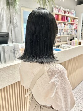 ゼストララ(ZEST Lara) 韓国ヘア☆透け感ブルーブラック【吉祥寺】misaki