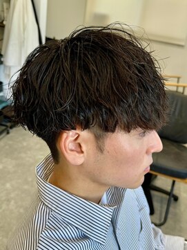 フゥ 宇都宮(FeU) 波巻きスパイラルパーマツイストパーマメンズマッシュパーマ