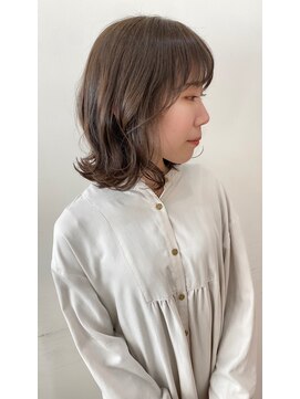 ゼル ビッグアイ(ZELE) ふわゆるボブ