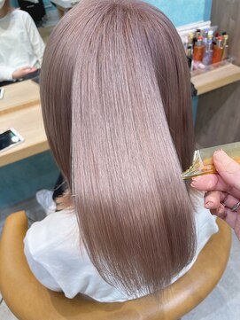 ラフィス ヘアー リーベ 京都駅前店(La fith hair liebe) ミルクティーベージュ