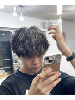 メルシー トータル ブランディング サロン(merci TOTAL BRANDING SALON)&nbsp;メンズ緩め波巻きパーマ