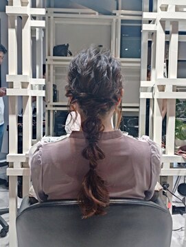 ディーエックス ウエスト(Dxxxx WEST) ヘアアレンジ ヘアセット