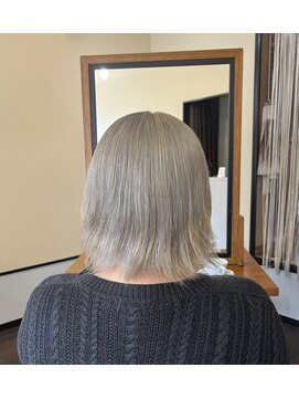 リピュア(Re:PURe) **ホワイト系シルバーグレージュダブルカラー**