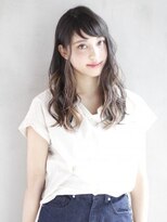 [K-two銀座]ハイライトが効いたロングウェーブスタイル