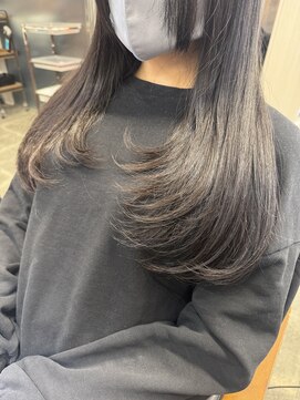 キャラ シャローネ 池袋(Chara Chalone) シャギーレイヤー/小顔/髪質改善/ワンカール/池袋【たいし】