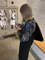 ノアール(noir) ハイトーンボブ