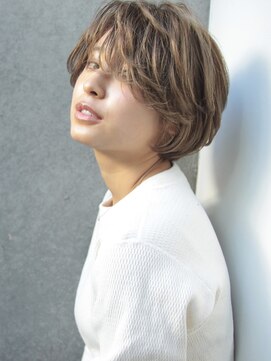 コクーン(Cocoon) [中村 マサアキ]ウザ流しバングのショートスタイル☆