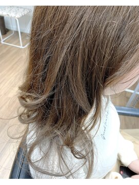 ヘアー サロン ガット(hair salon Gatto) ☆グレージュカラー×シルバーインナー☆