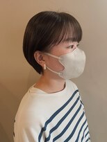 ノエル(NOEL) 耳かけショート×くすみベージュ