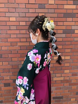 フニフニ(fni.fni) カット+イルミナカラー+Aujua頭皮保湿スパ+marbb付き