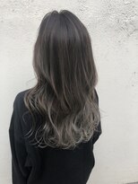 アイドット(i.)&nbsp;ブラック系カラー