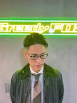 グリーディーフォックス 代々木(Greedy FOX)&nbsp;波巻き/ハイライト/マッシュパーマ/ウルフ[シェービング]