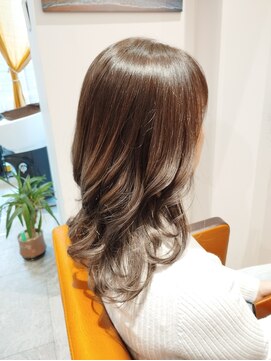 レインボー(Rainbow) レイヤースタイル×グレージュカラー☆