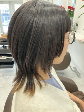 サロンドノア(Salon de NoA) ウルフカット