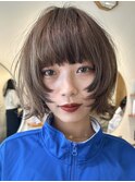 顔周りレイヤーカットグレージュカラーくびれボブショートカット