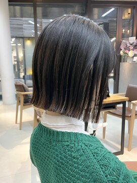 ミィ 表参道(mee.) 切りっぱなしボブ/エアリーロング/美髪/ピンクブラウン/表参道