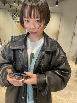 ビビト(bibito) bibito マッシュ風前上がりボブ　くせ毛カット　マチルダボブ