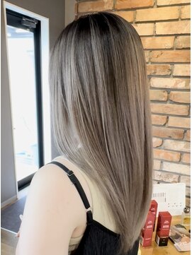 グリ(gris) バレイヤージュ
