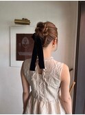 お呼ばれヘアセットアップスタイル大人可愛いリボンアレンジ