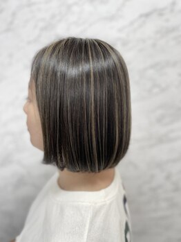 インデックスヘアーユー 錦糸町店(in'dex hair - U)の写真/人気のグレイカラーで艶感と透明感を叶える♪ダメージレスで色持ちも良いのでキレイが続く☆［錦糸町］