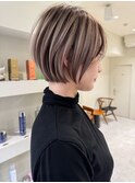 ハイライトバレイヤージュダブルカラーショートカット30代40代