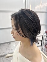 ビンナ(BINNA) 外ハネショートボブ